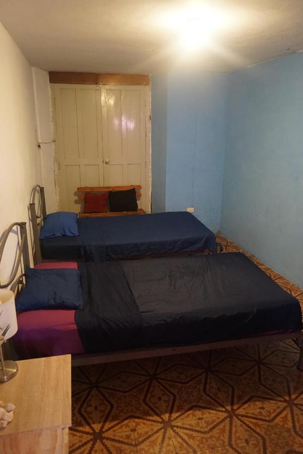 Akasha Hostel Mérida Esterno foto