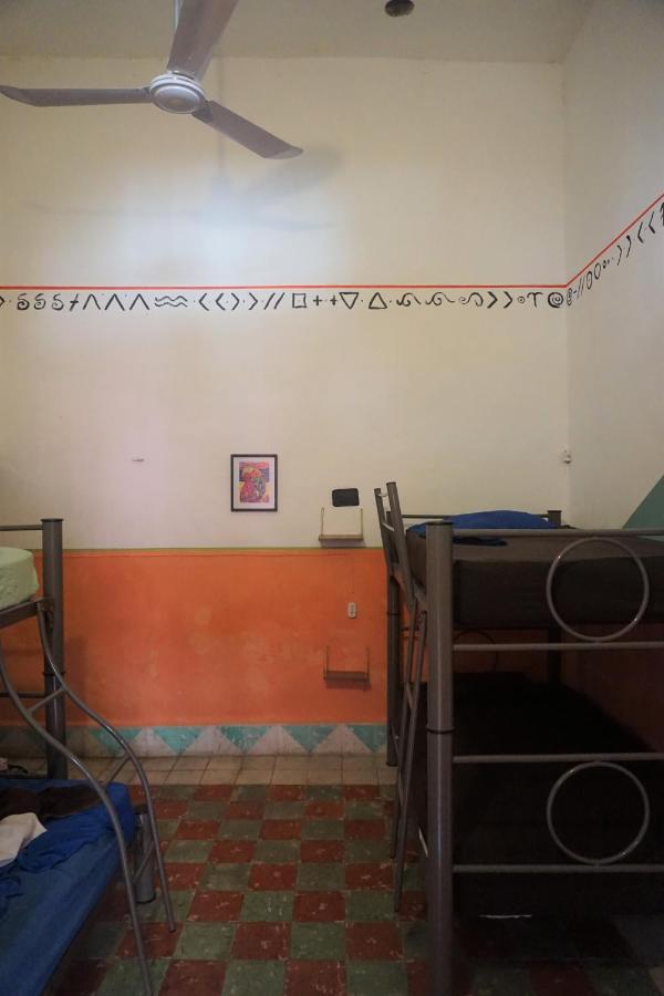 Akasha Hostel Mérida Esterno foto